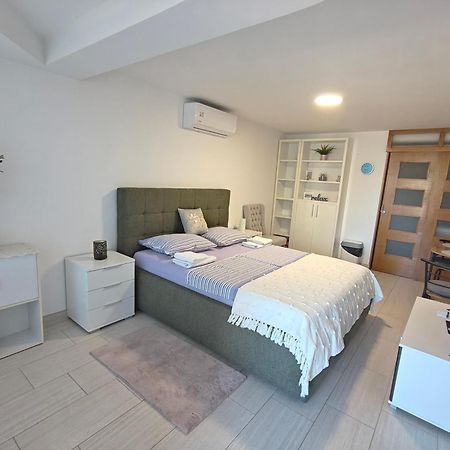 شقة Aurora تْسْغيكفانِتْسا المظهر الخارجي الصورة
